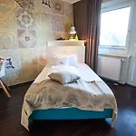 Retro Design Отель 4*