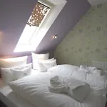 Retro Design Отель 4*