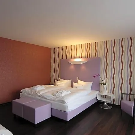 Hotel Retro Design