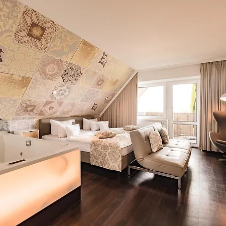 Hotel Retro Design
