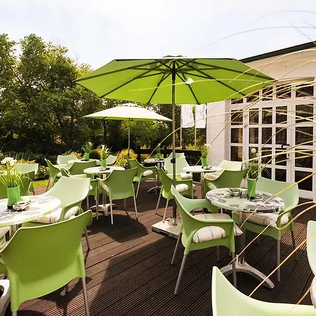 Hotel Retro Design 4*