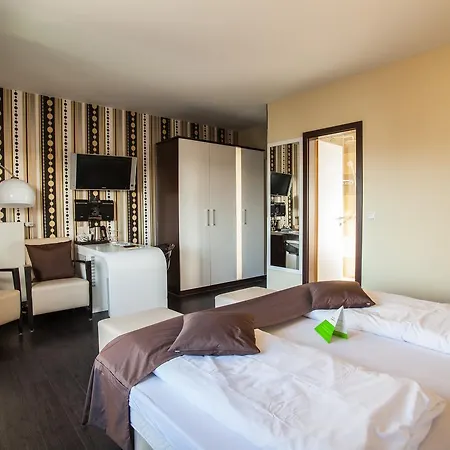 Retro Design Отель Лангеоог