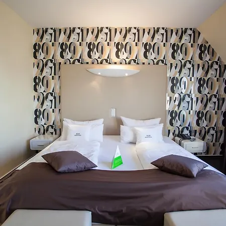 Retro Design Hotel