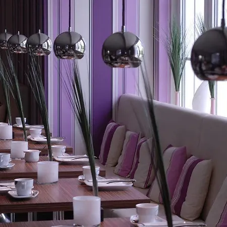Retro Design Hotel 4*