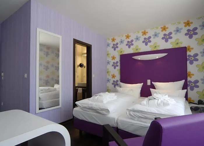 Отель Retro Design